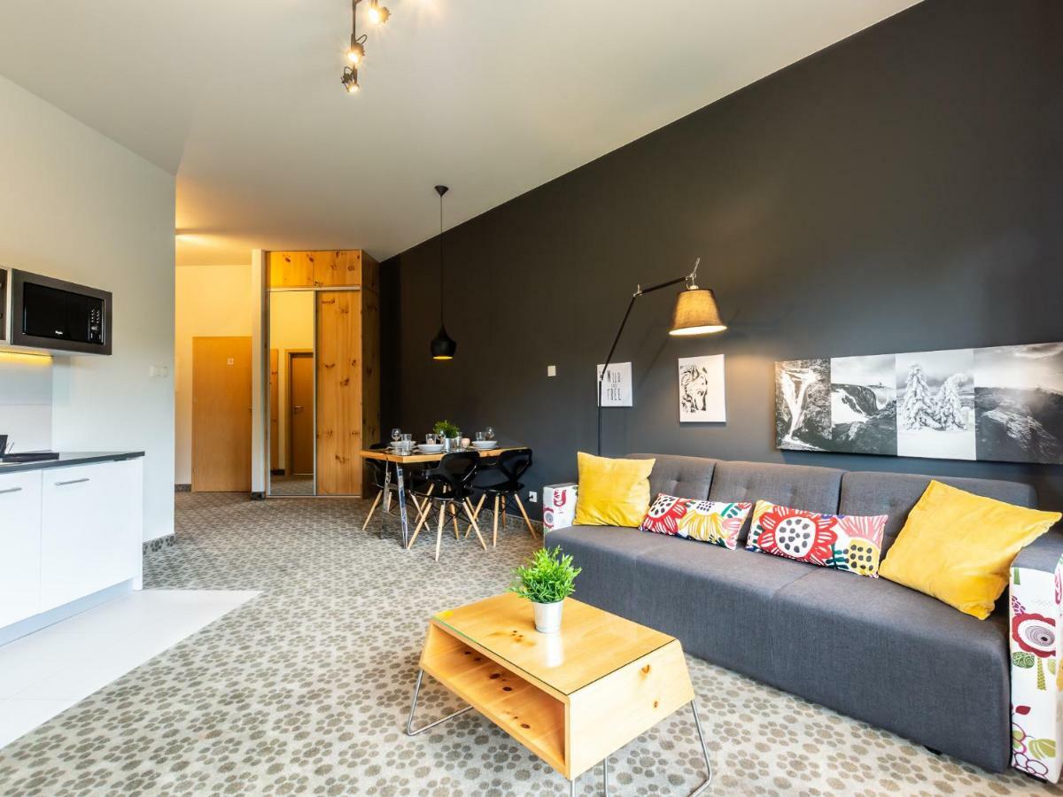 Vacationclub - Cristal Resort Apartament 404 ชกลาร์สกา ปอเรมบา ภายนอก รูปภาพ