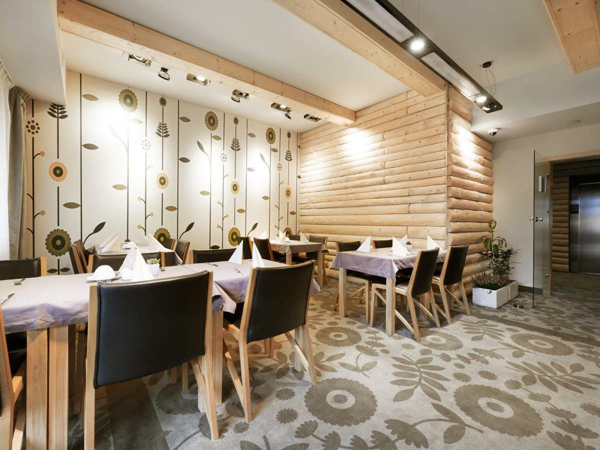Vacationclub - Cristal Resort Apartament 404 ชกลาร์สกา ปอเรมบา ภายนอก รูปภาพ